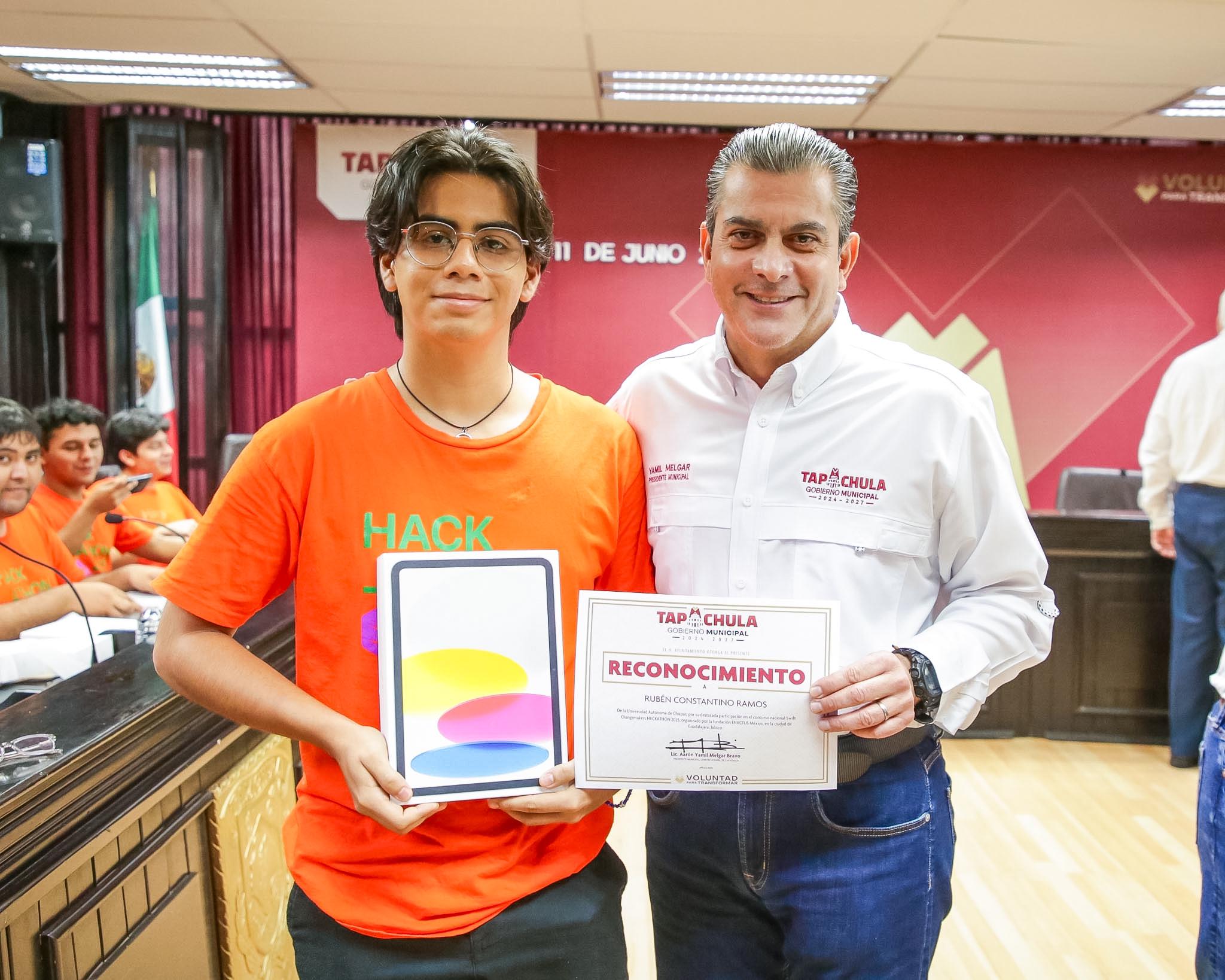 Yamil Melgar reconoce la participación de estudiantes de la UNACH en ...