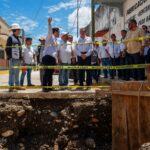 Yamil Melgar supervisa obra pluvial en su fase final para prevenir encharcamientos en el centro de Tapachula